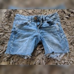 American Eagle Midi Shorts Super Stretch